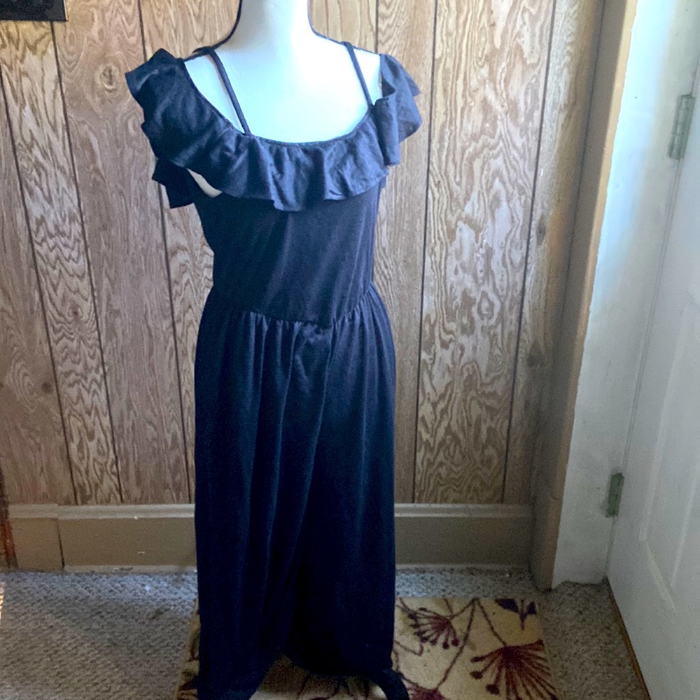 NWT off shoulder women’s jumpsuit